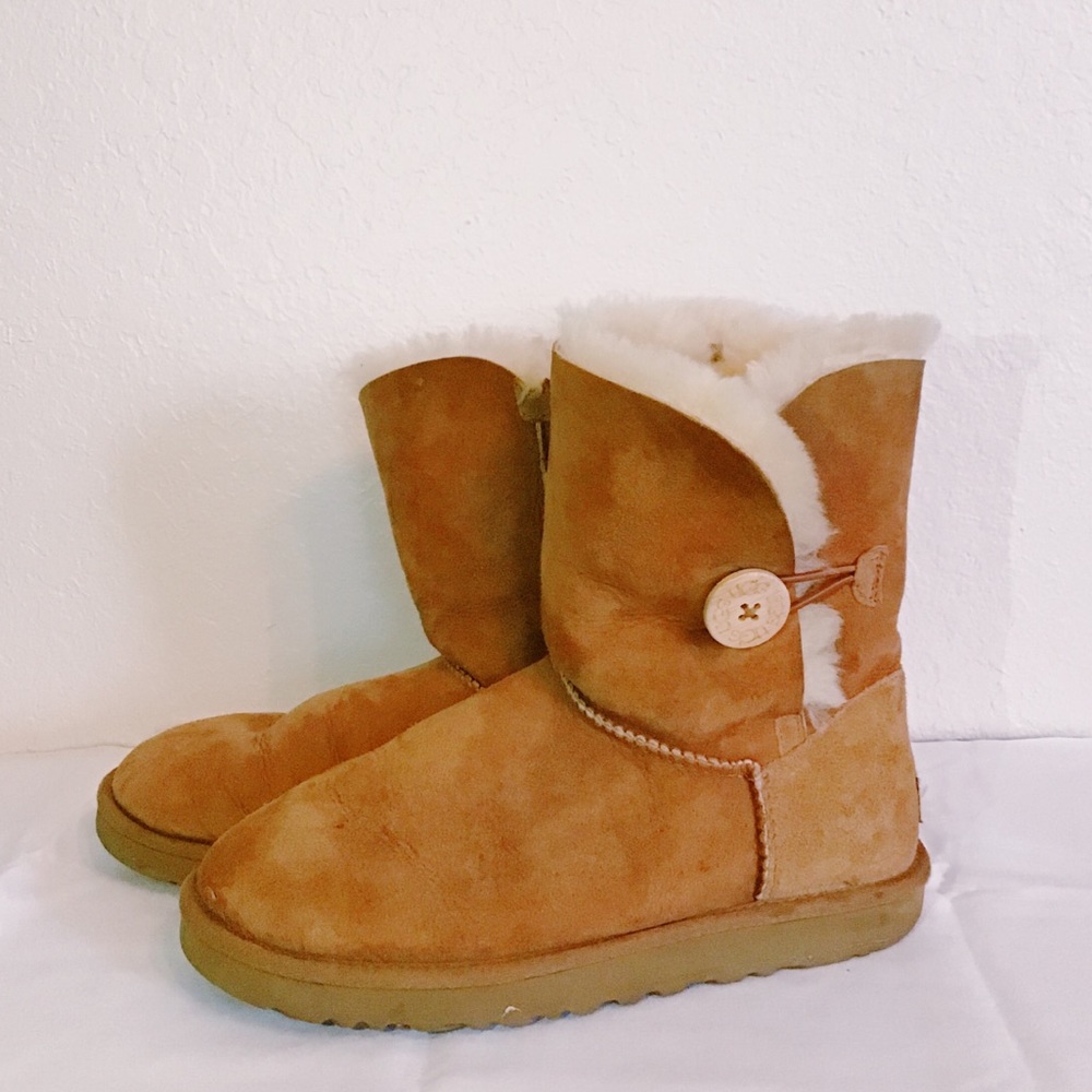 Ugg Bailey Button II Boot